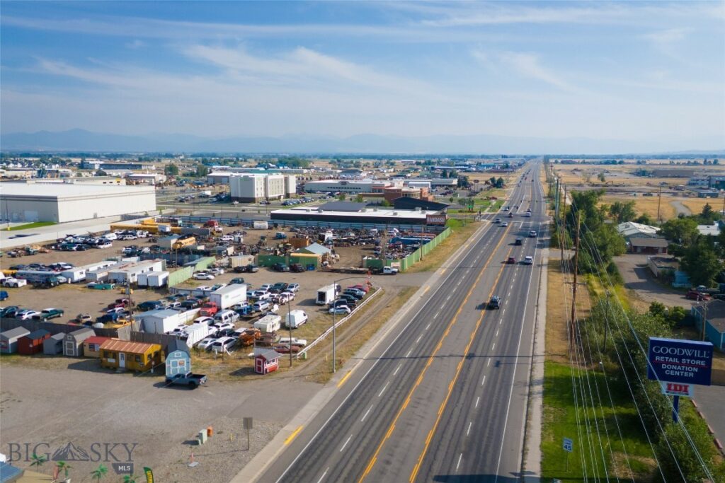 6125 Jackrabbit Lane