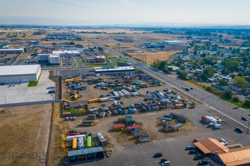 6125 Jackrabbit Lane