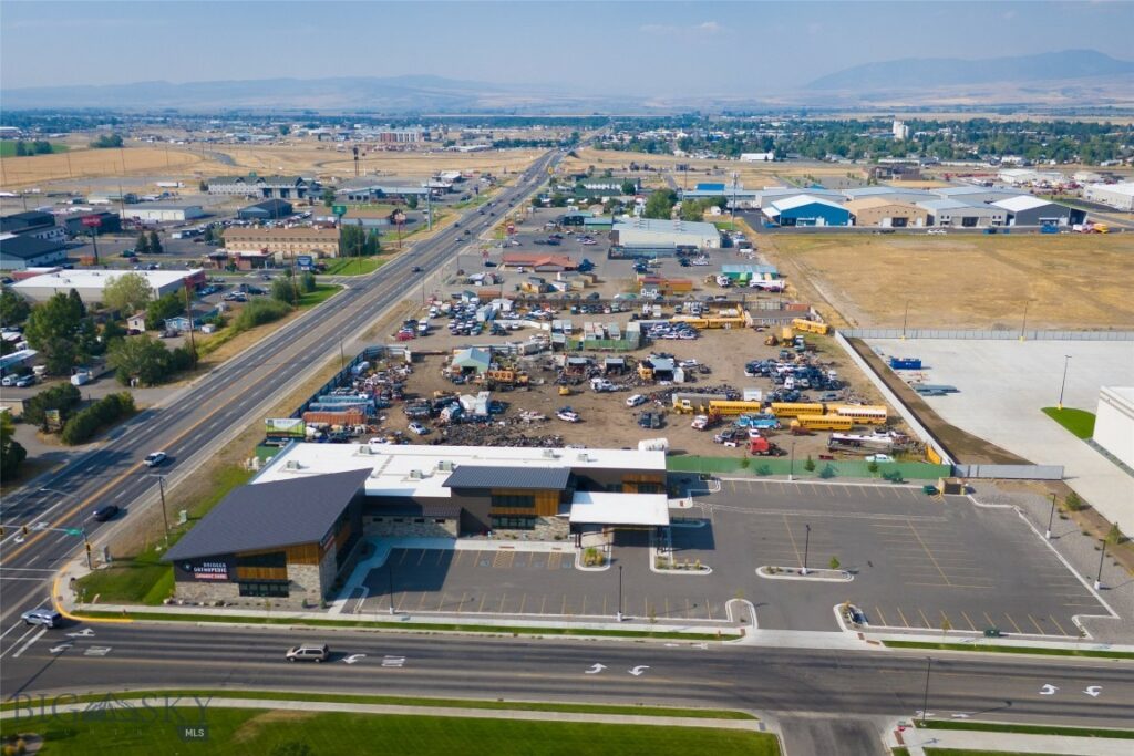 6125 Jackrabbit Lane