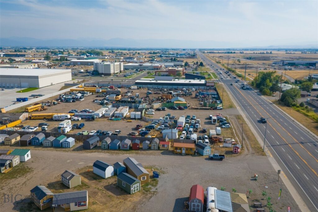 6125 Jackrabbit Lane