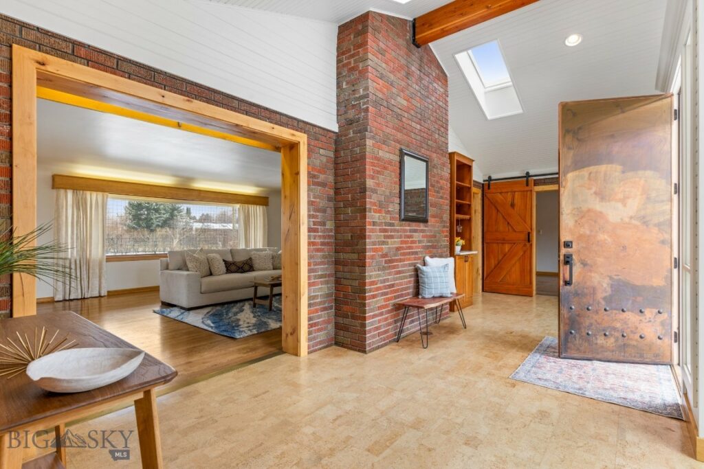 615 N 17th Avenue