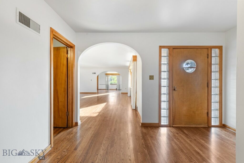 615 N 17th Avenue