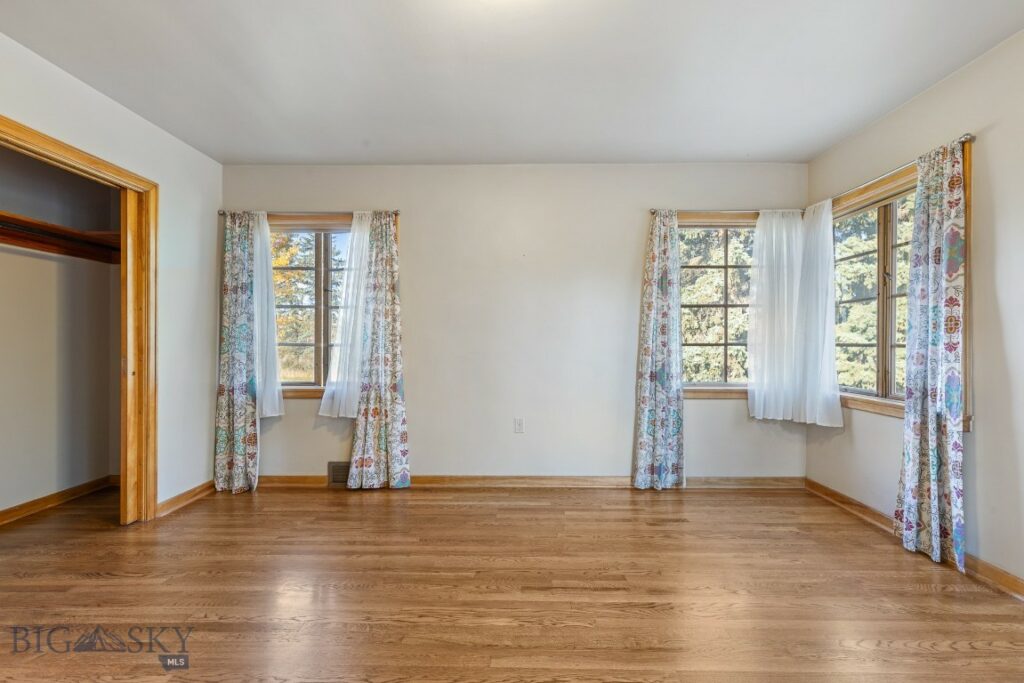 615 N 17th Avenue