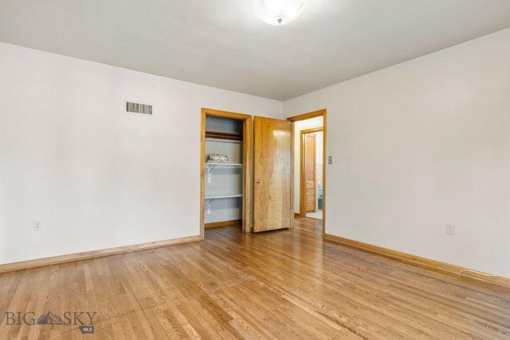 615 N 17th Avenue
