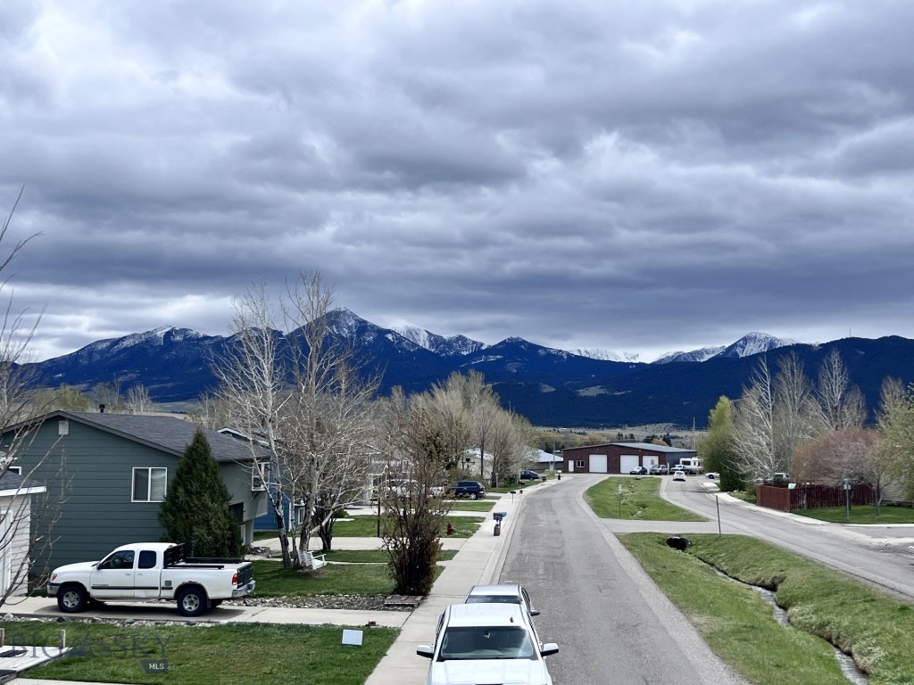 Livingston MT 59047 - 2