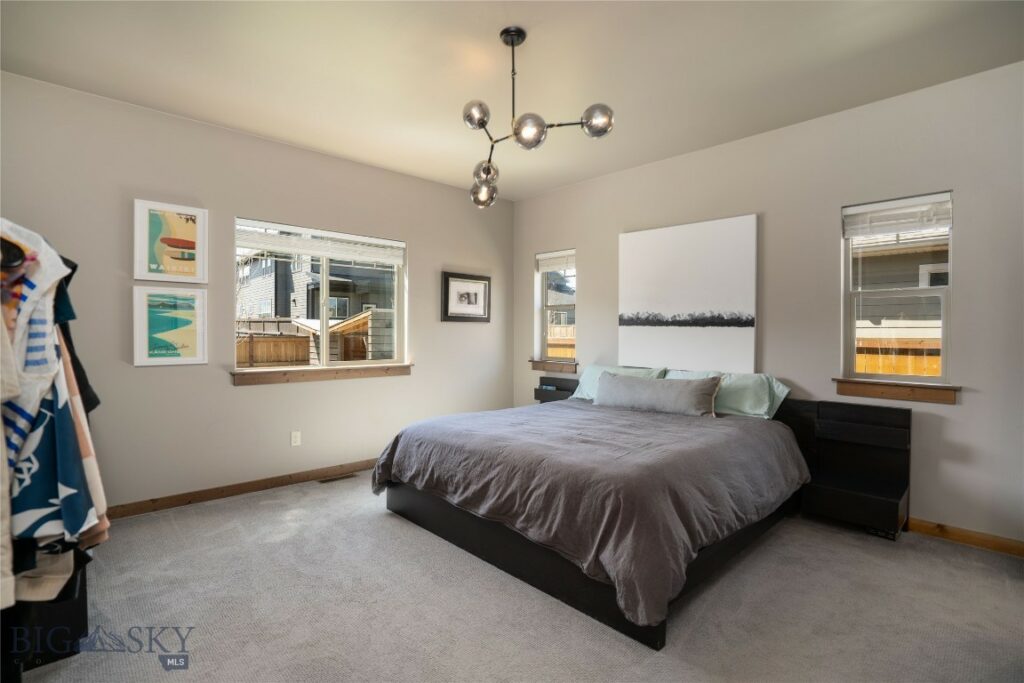 616 Talon Way