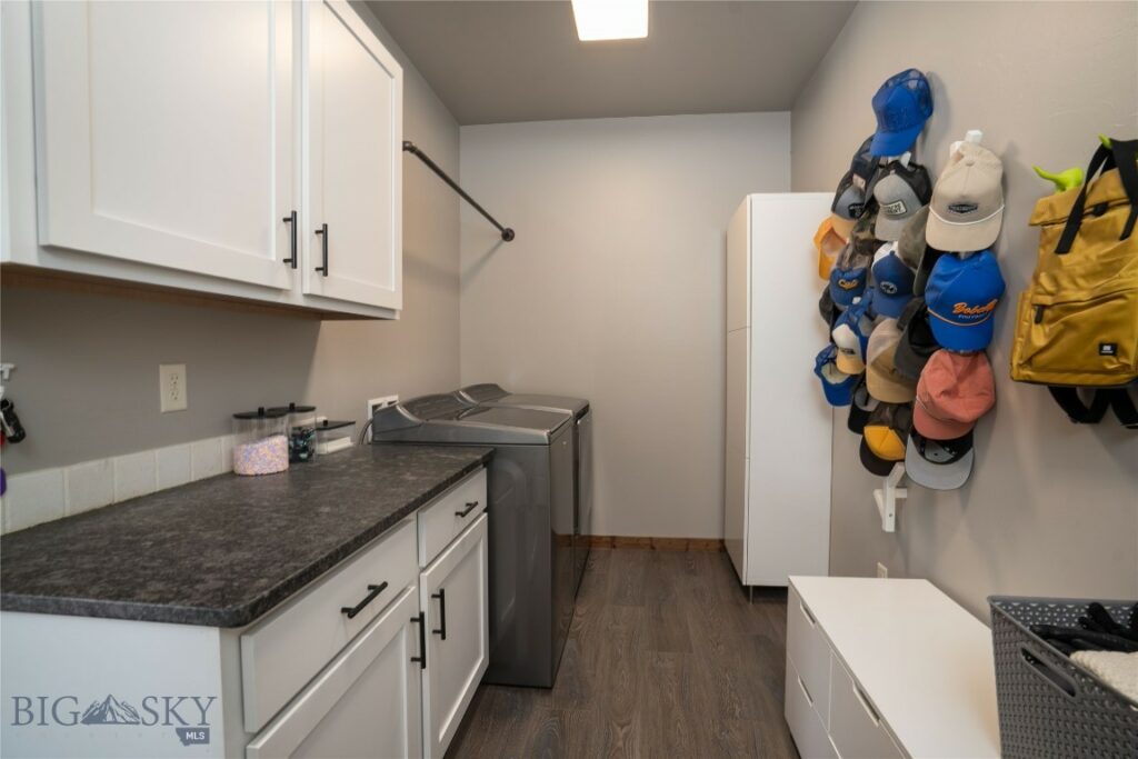 616 Talon Way