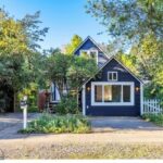 621 E Davis Street