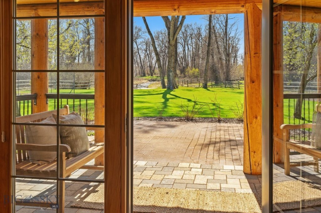 624 Rocking Horse Drive