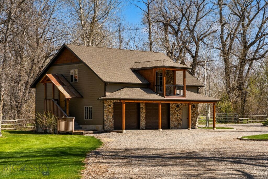 624 Rocking Horse Drive