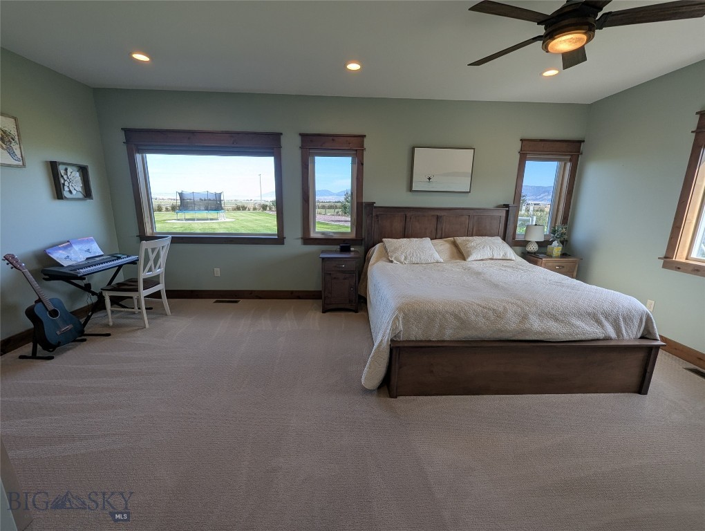 632 Stewart Loop