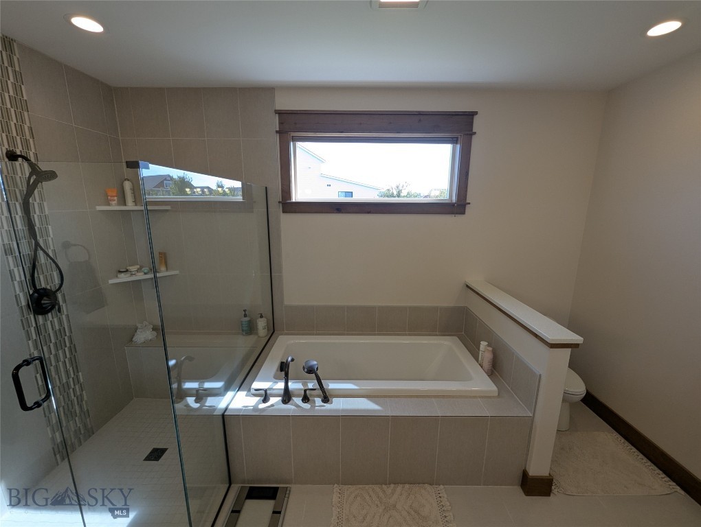632 Stewart Loop
