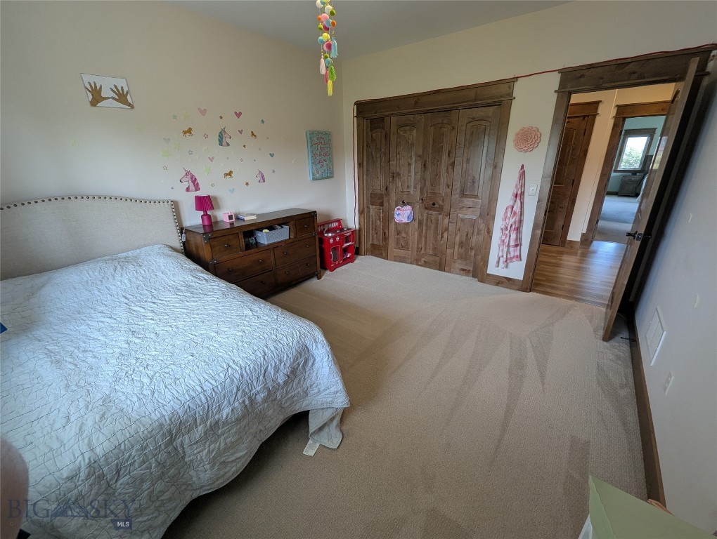 632 Stewart Loop