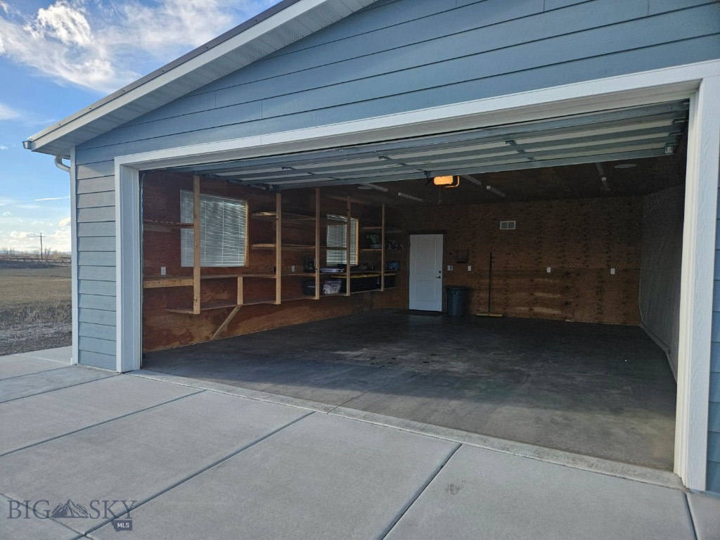 632 Stewart Loop