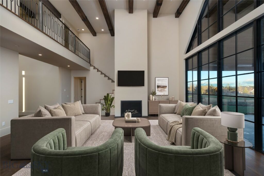 657 Hyalite View Drive