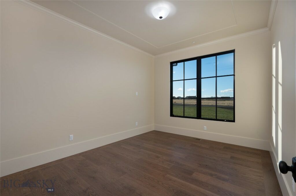 657 Hyalite View Drive