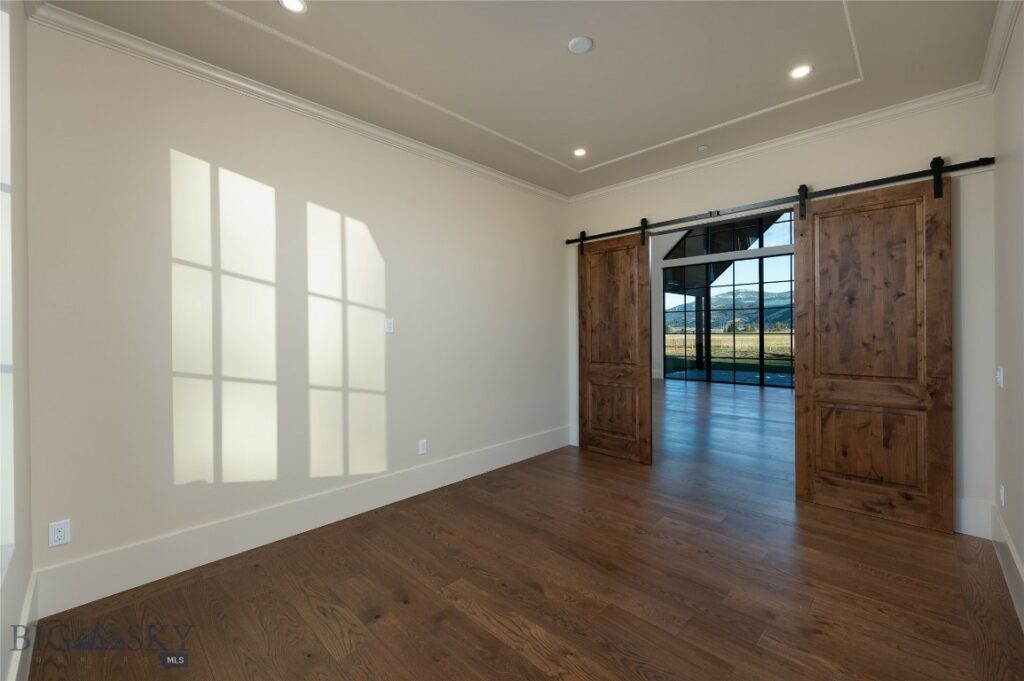 657 Hyalite View Drive