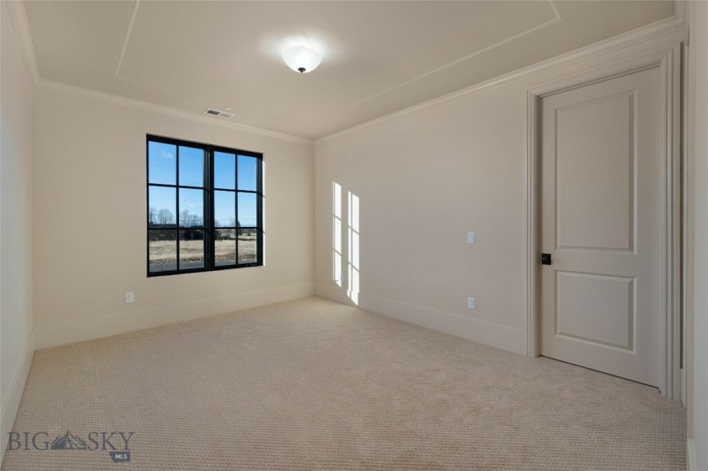 657 Hyalite View Drive