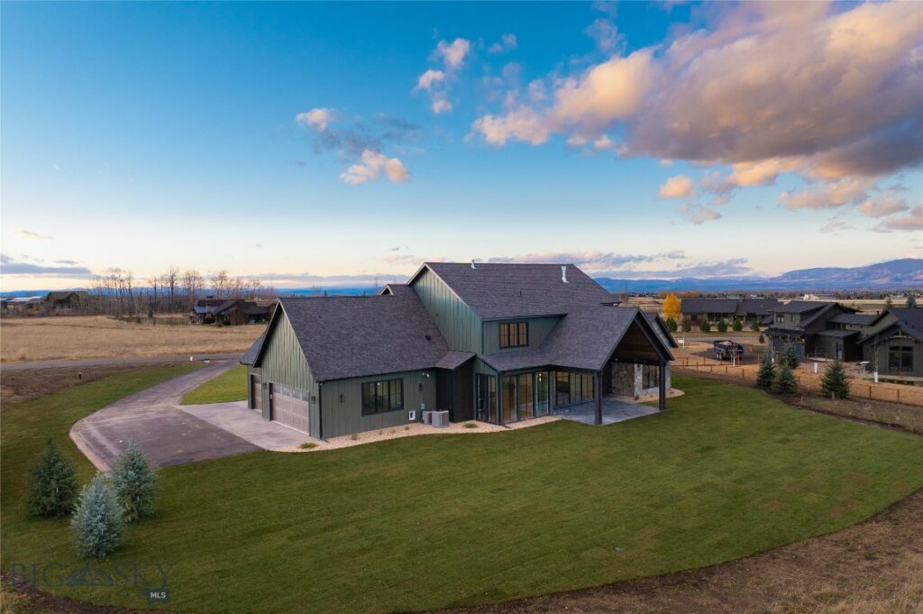 657 Hyalite View Drive