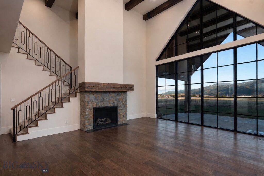 657 Hyalite View Drive