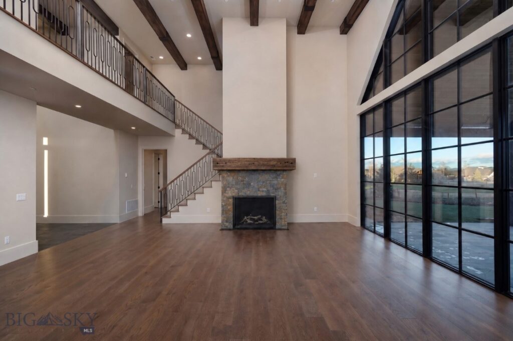 657 Hyalite View Drive