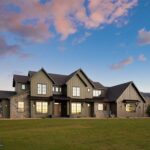 657 Hyalite View Drive
