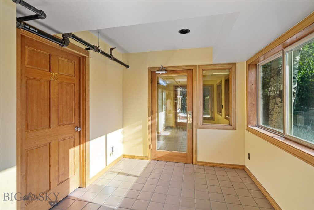 Big Sky MT 59716 - 3