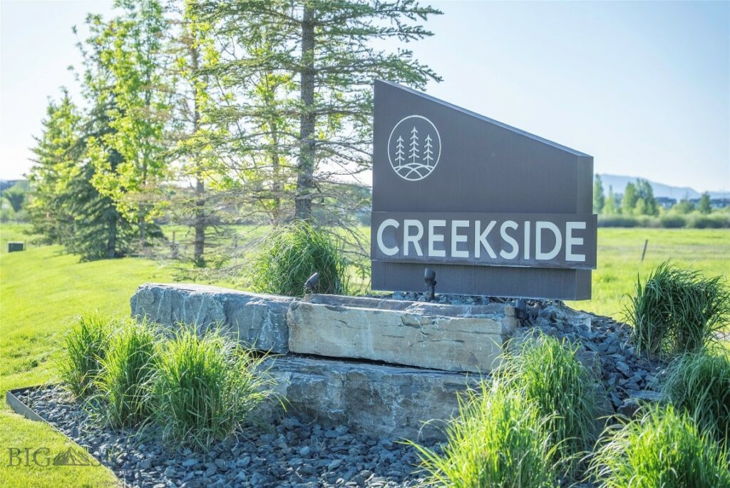 67 Creekbank Loop