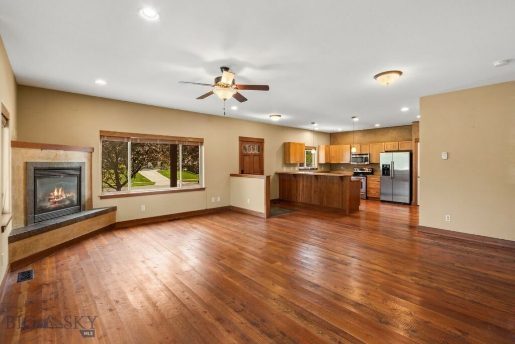 677 Westgate