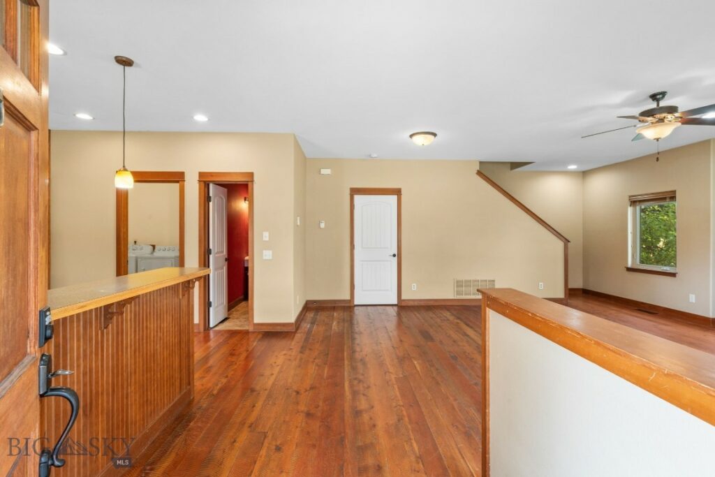 677 Westgate