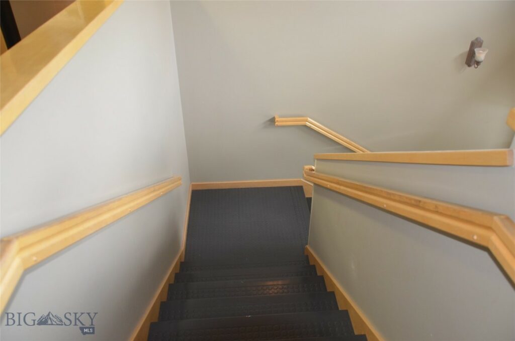 682 S Ferguson Avenue S