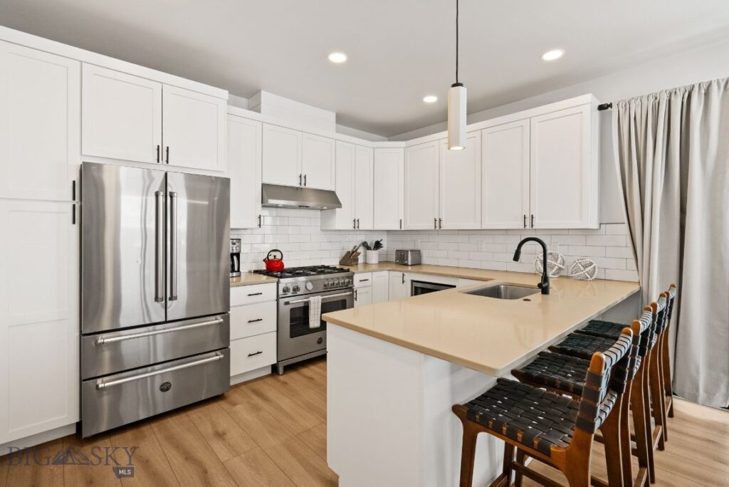 691 Sunburst Drive