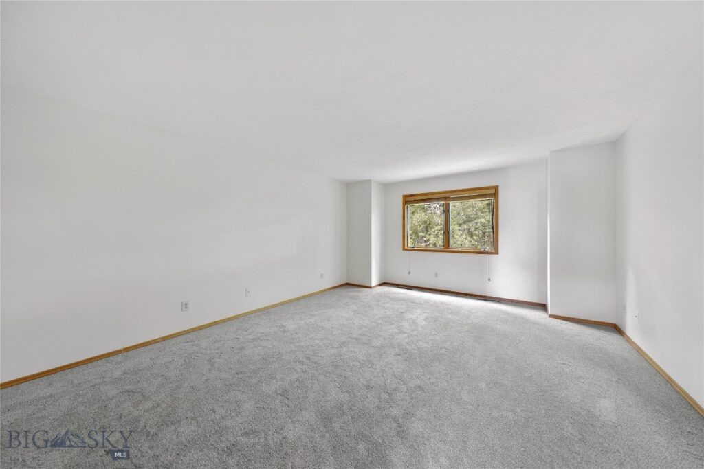 705 S 15th