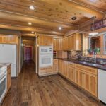 7100 Springhill