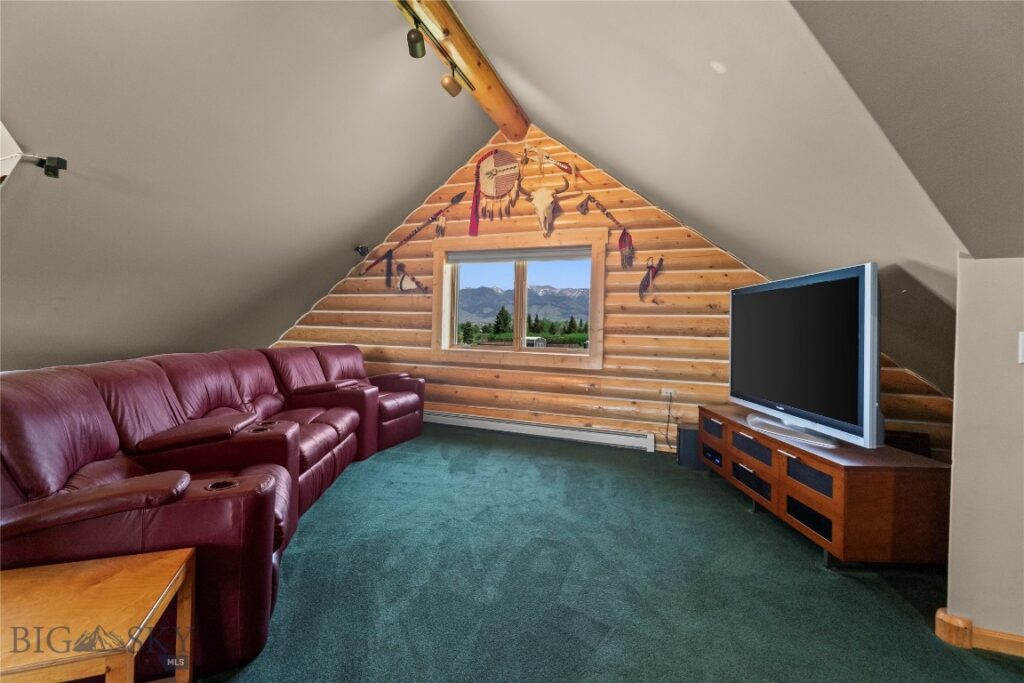 7100 Springhill