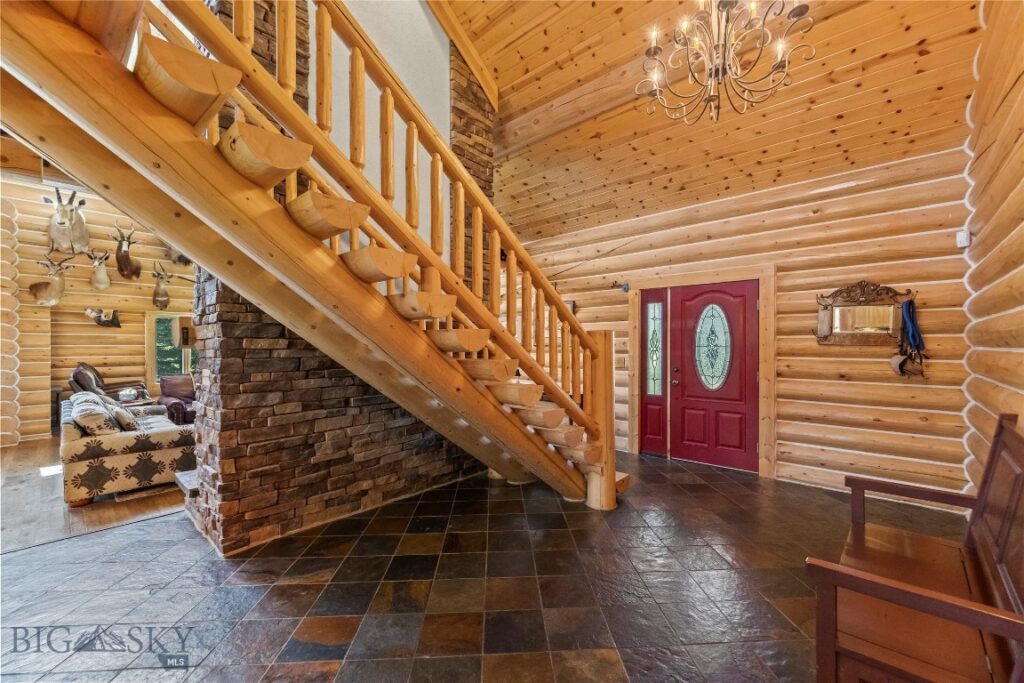 7100 Springhill
