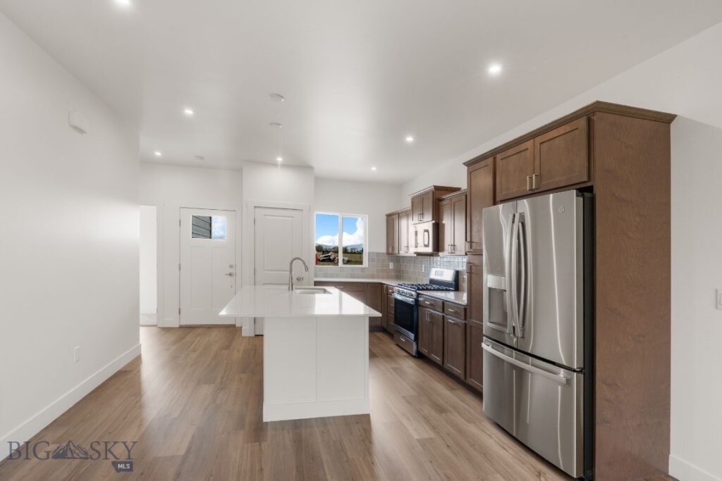 713 Spaniel Lane