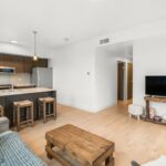 718 W Babcock Street