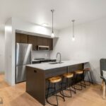 718 W Babcock Street