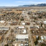 718 W Babcock Street