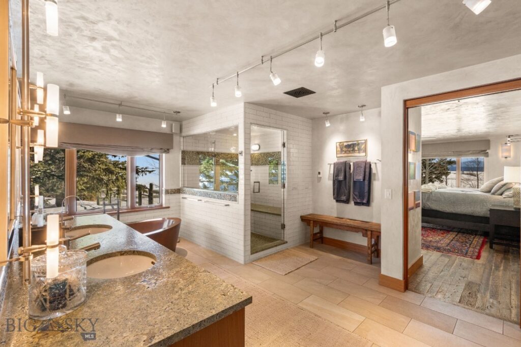 7180 Tepee Ridge Road