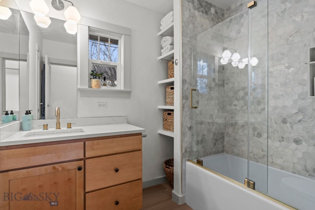 Bozeman MT 59715 - 8