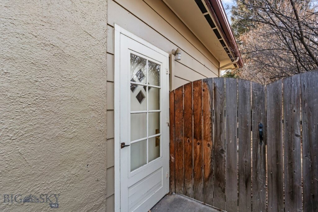 Bozeman MT 59715 - 18