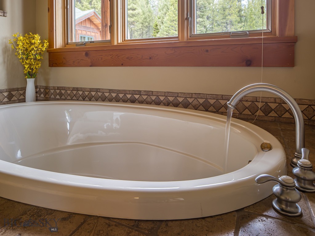 Big Sky MT 59716 - 14