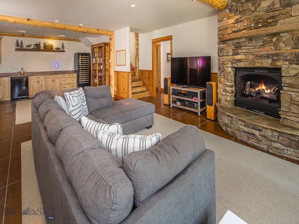 Big Sky MT 59716 - 16