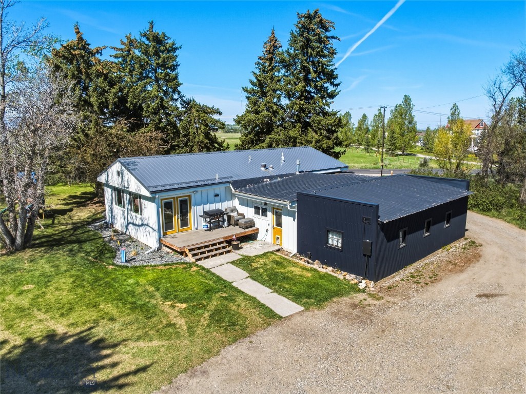 7340 Fowler Lane