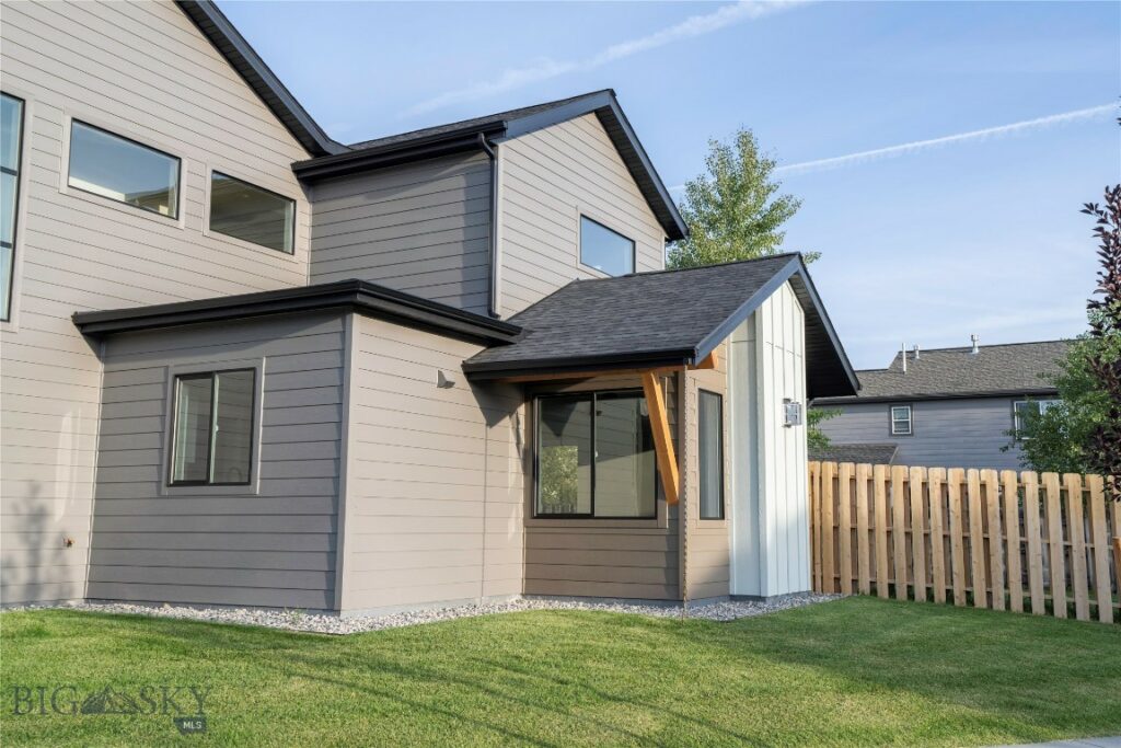 745 Rogers Way