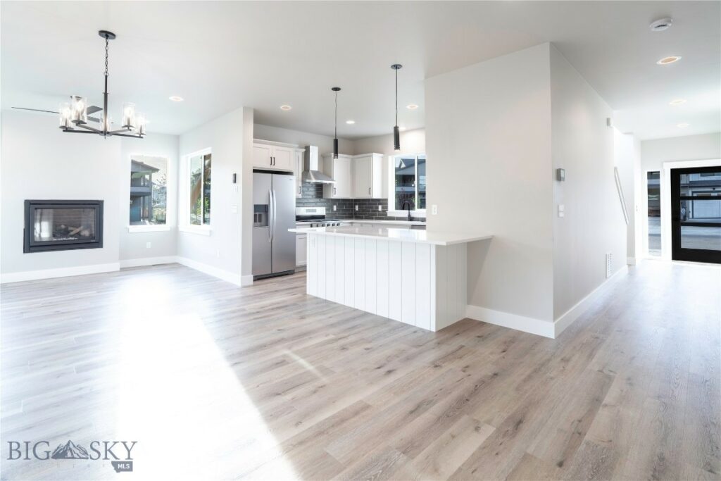 745 Rogers Way