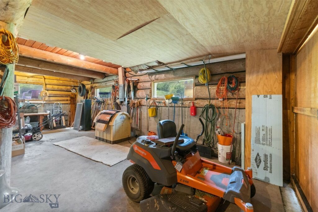 750 Black Bear Road