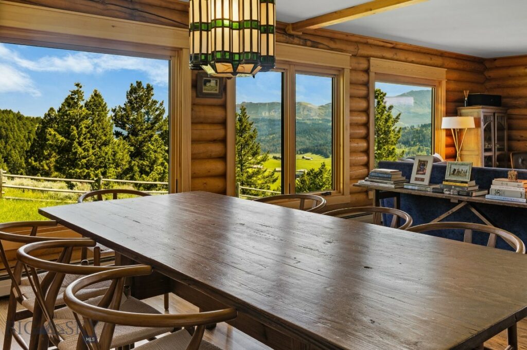 755 Coffee Creek Road